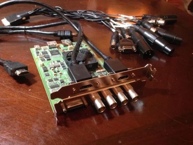 Placa de Captura  Blackmagic Decklink HD Extreme 3D 