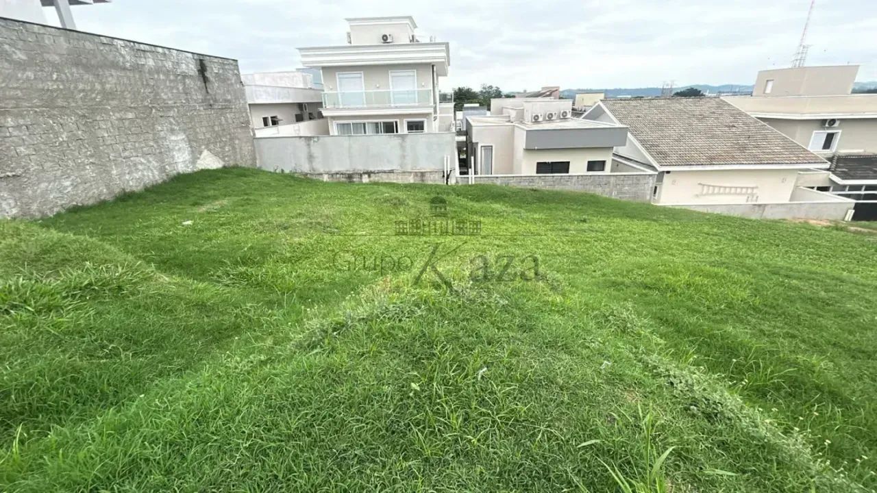 Oportunidade - Terreno Condomínio  Residencial Golden Park - Residencial Golden Park Jacar