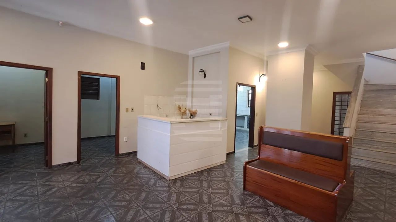 Casa comercial/ Sobrado para venda no Jardim Bandeirantes - Foto 2