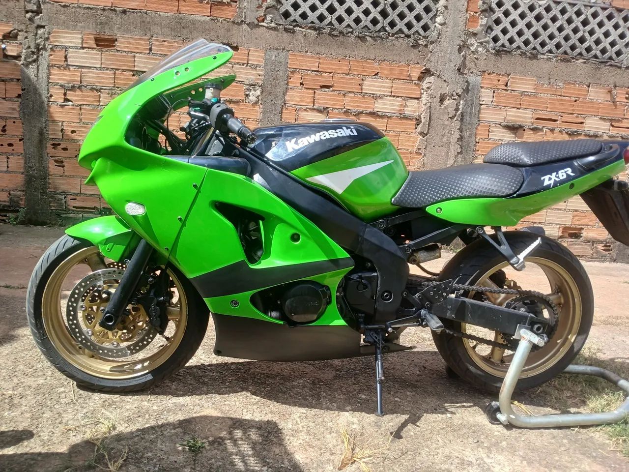 Kawasaki Zx-6r 600cc 1998 - 1504085059 | OLX