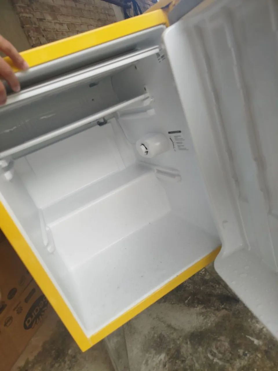 Frigobar retrô 