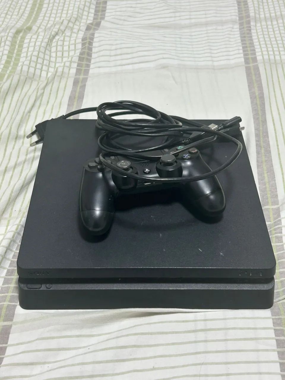 PS4 slim de 1TB - Foto 3