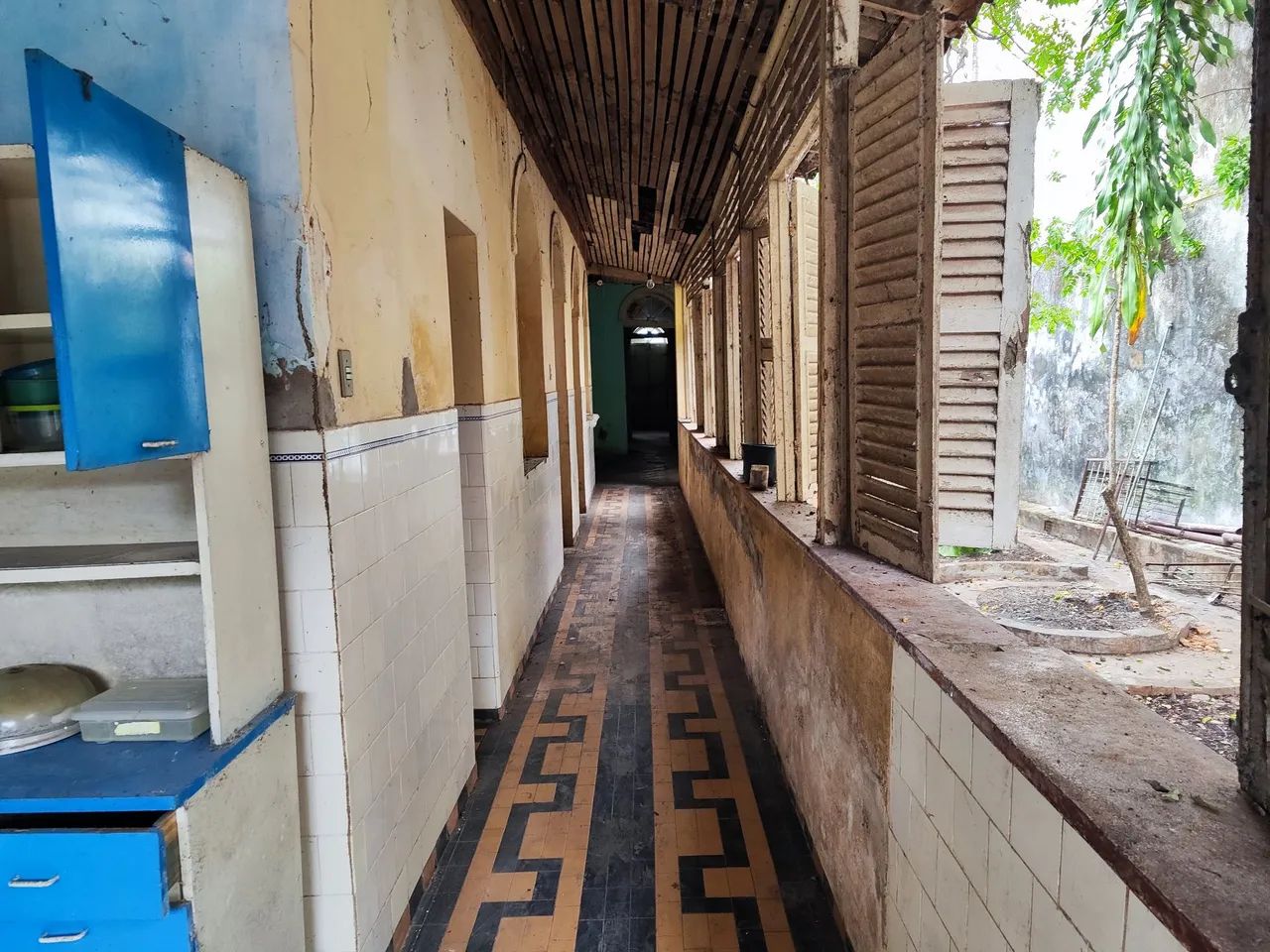 CASA 4 QUARTOS COM GARAGEM NO CENTRO SÃO LUIS