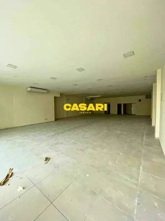 Salão Comercial para Alugar com 240 m² no Largo do Rudge Ramos - São Bernardo do Campo