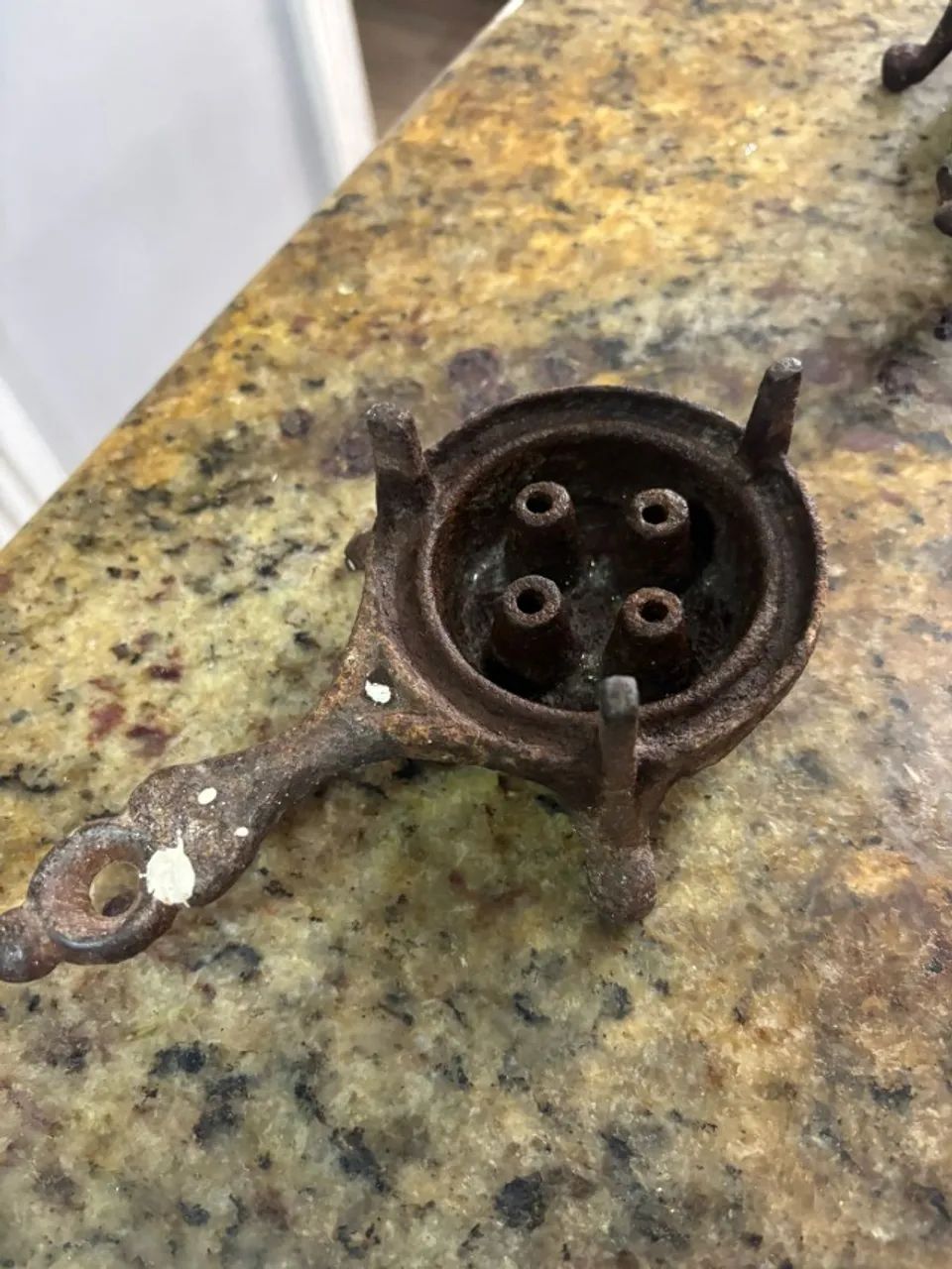 Fogareiros antigos de ferro fundido - Foto 3