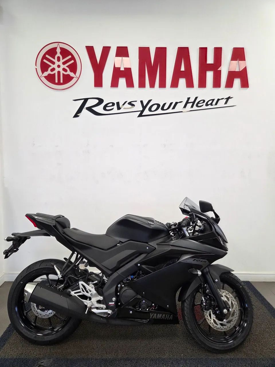 YAMAHA YZF-R15 ABS 2026 - Foto 2