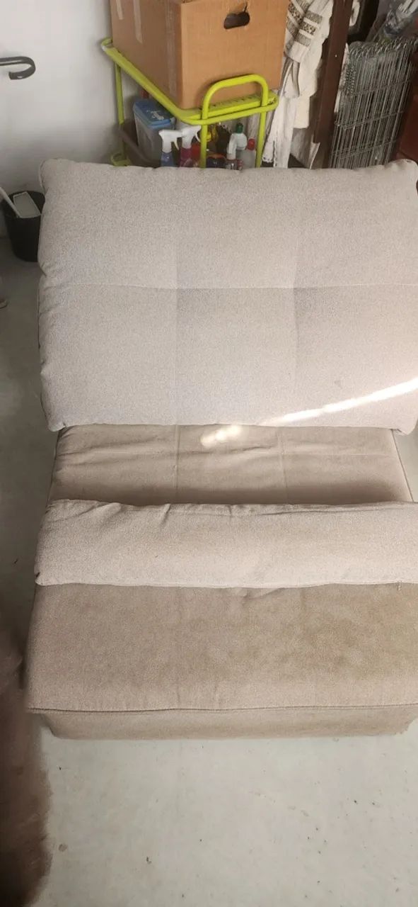 Sofá cinza 1 lugar bom retrátil  - Foto 3