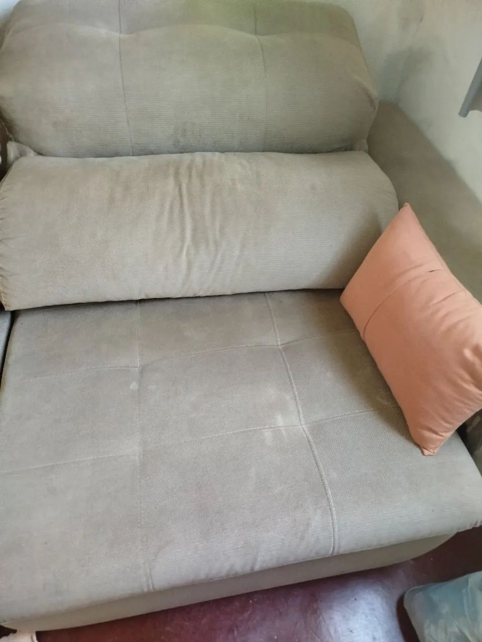 Vendo sofá em otimo estado de conservação  - Foto 3