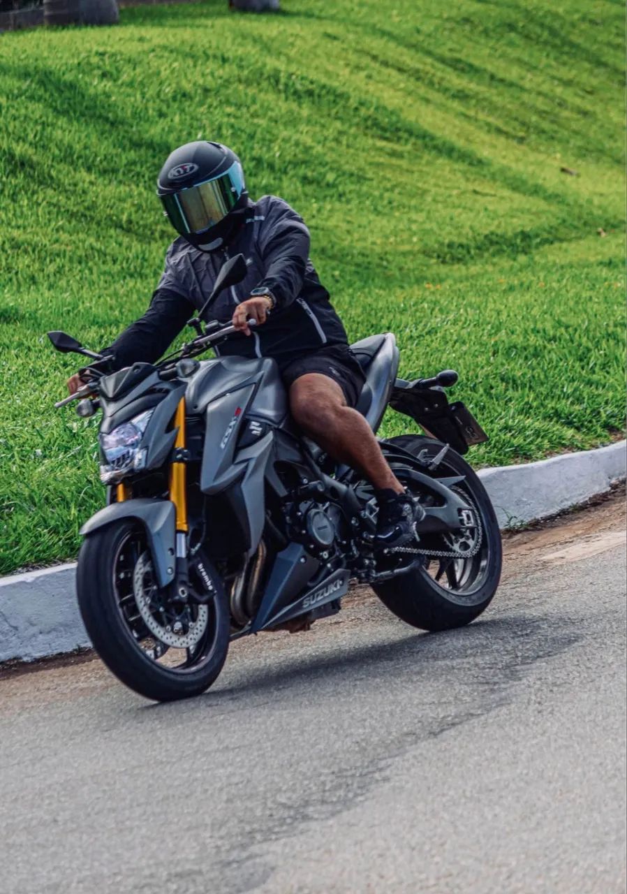 GSX s1000 - Foto 3