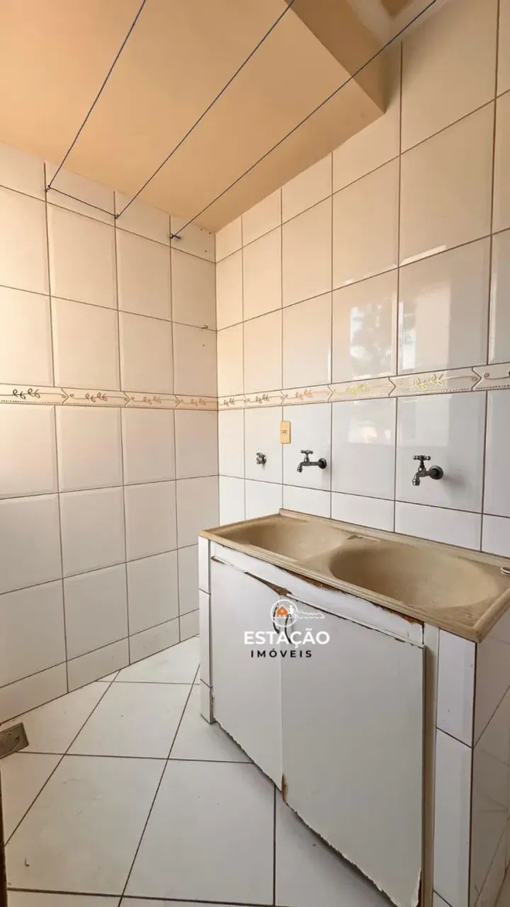 APARTAMENTO À VENDA - BAIRRO VENEZA - Foto 2