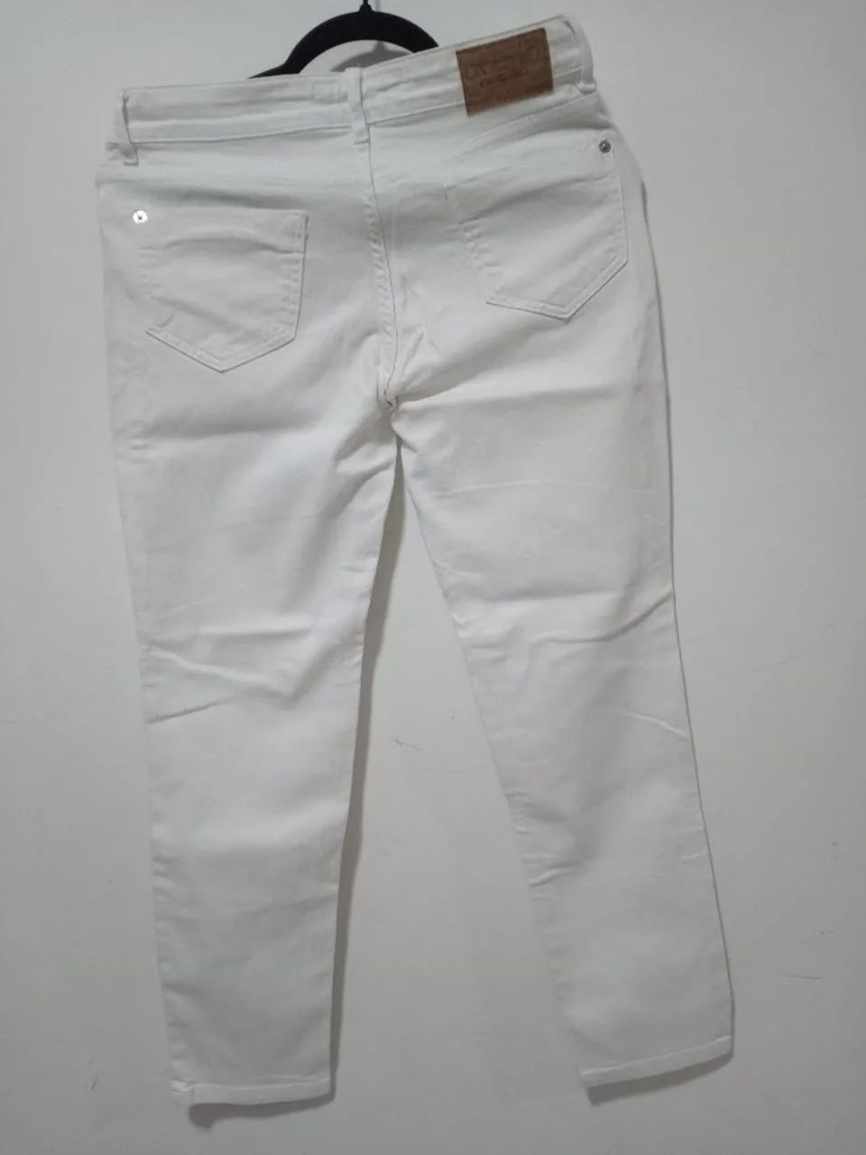 Calça jeans feminina número 38. Linda