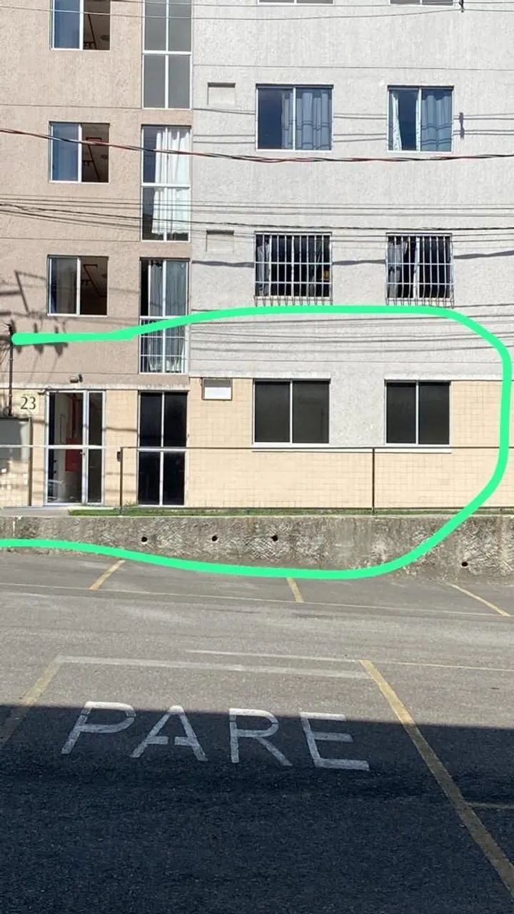 Alugo Apartamento em Santíssimo 