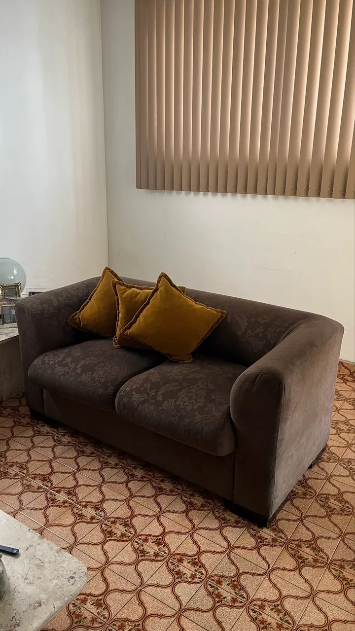 Sofá 2 Lugares | Excelente Estado | Almofadas Inclusas! - Foto 2