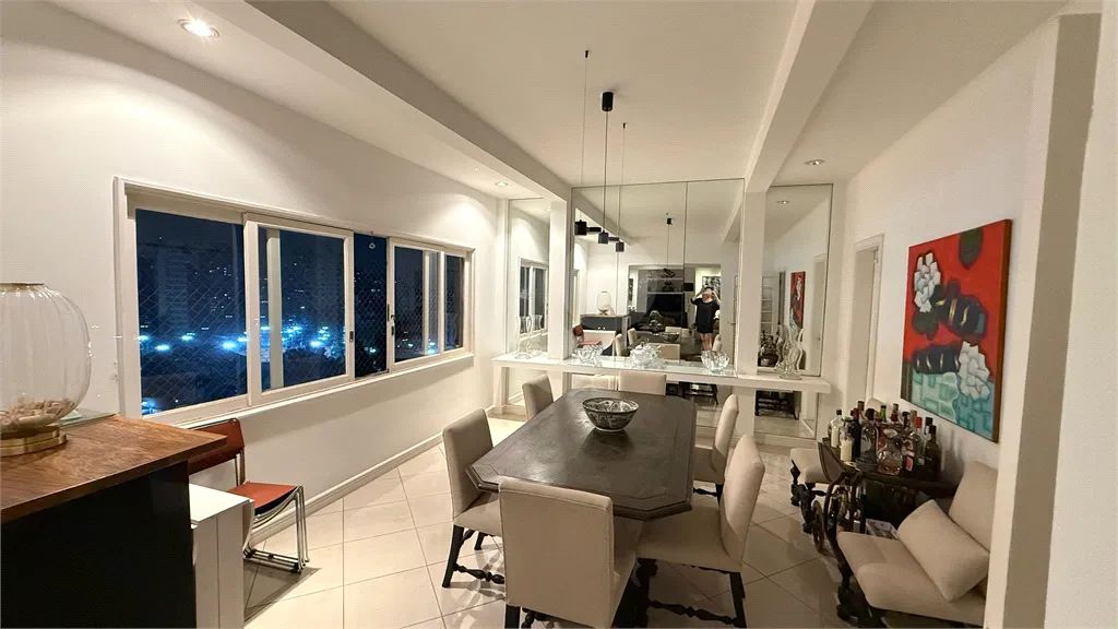 Apartamento com 3 quartos para locação em Consolação - SP