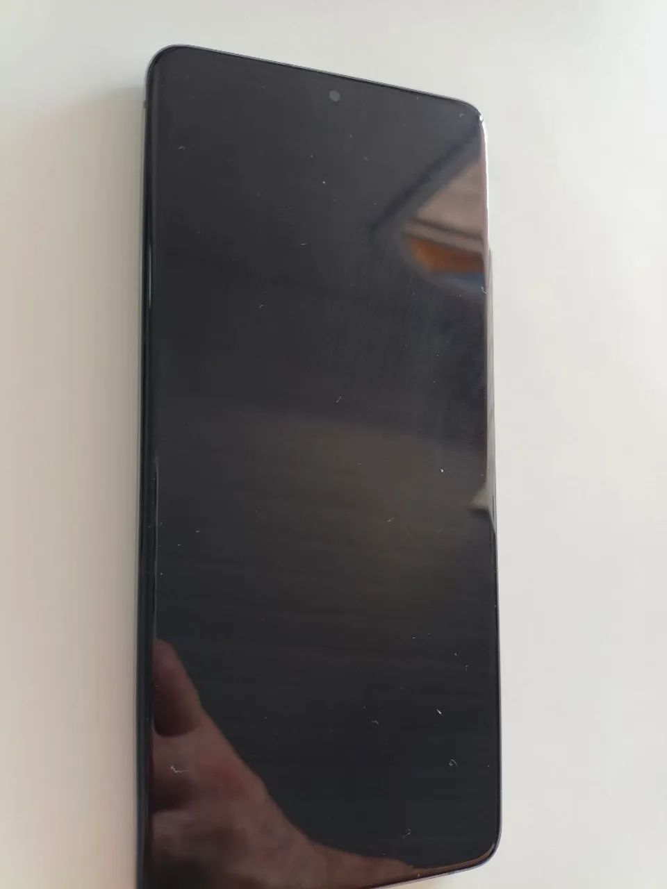 Galaxy S20+ linha na tela - Foto 4