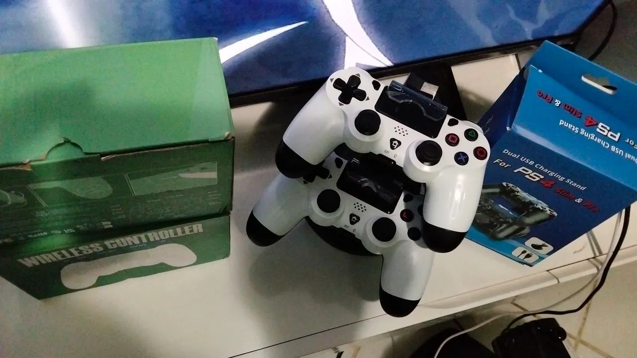 Barato 2 controle bluetooth e base da Data Frog P02 novo na caixa - Foto 3