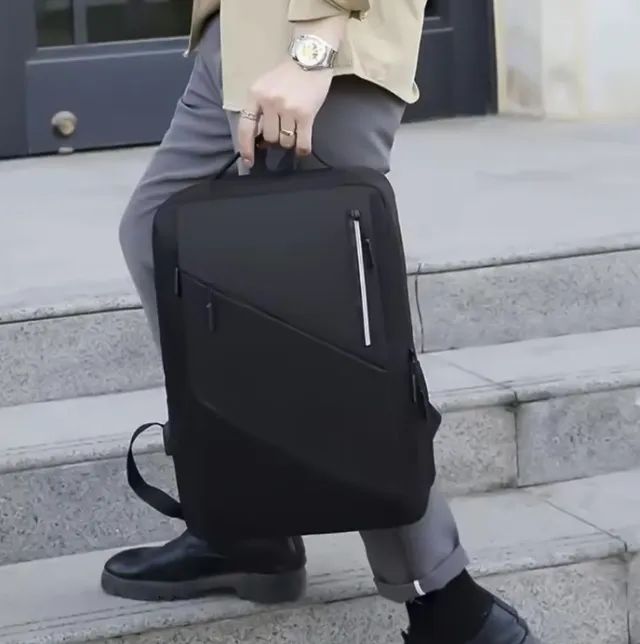 Mochila para notebook, tablet, modelo executivo, saída usb! - Foto 4