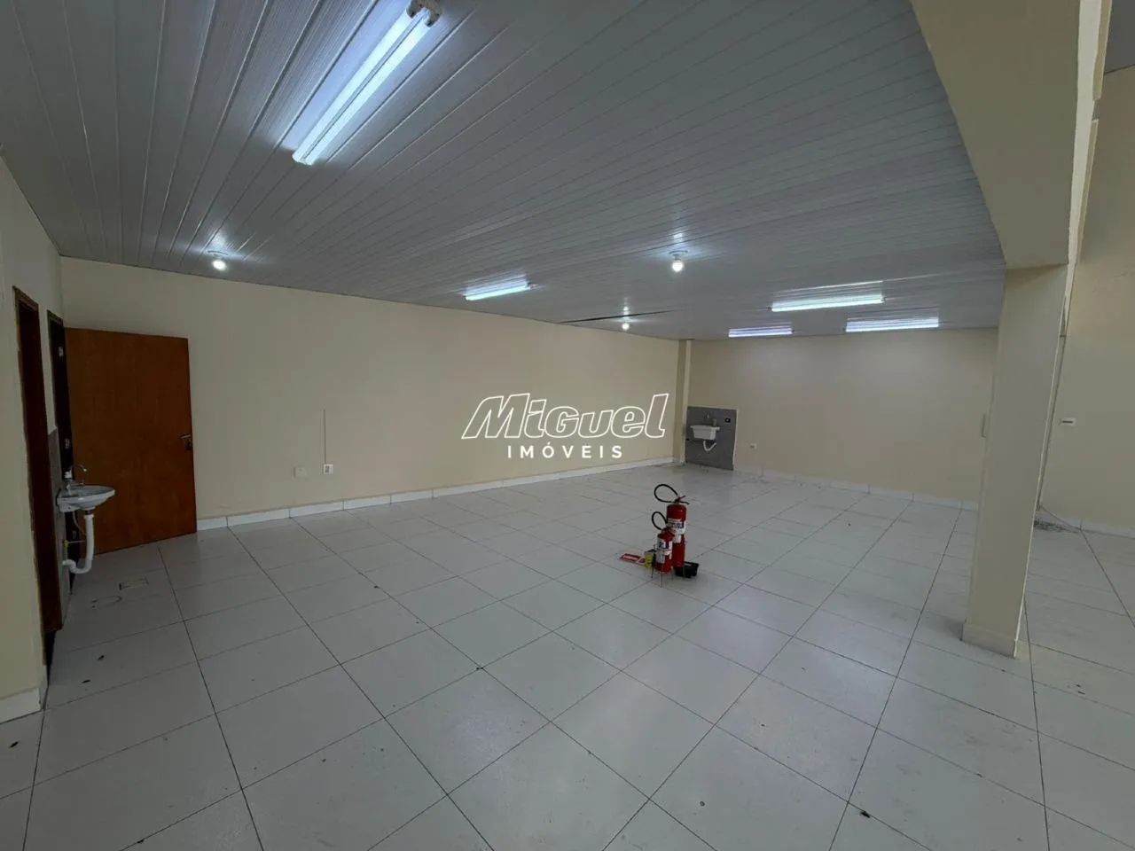 Salão Comercial, para aluguel, São Judas - - São Pedro/SP - Foto 5