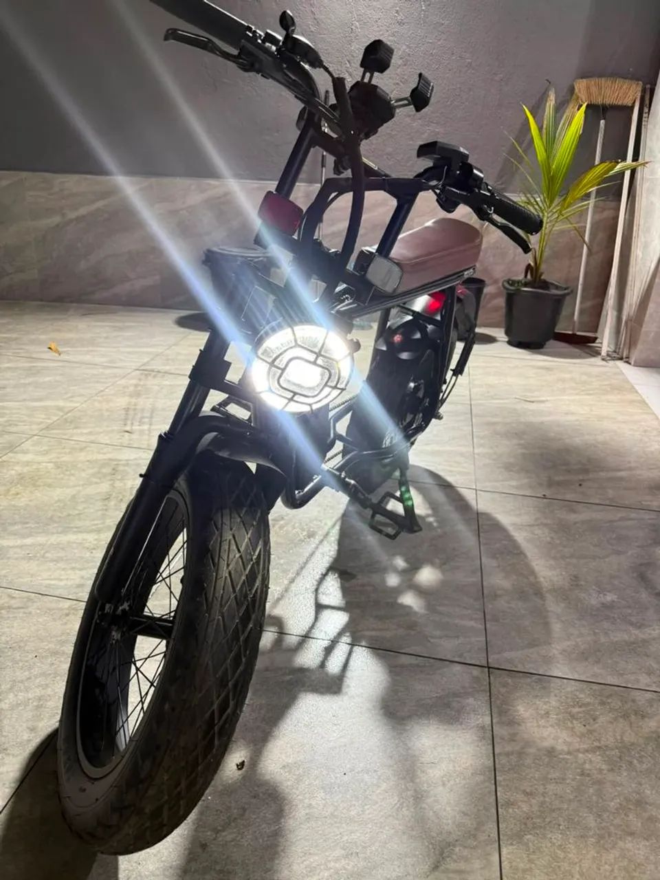 Bike eletrica nova pouco usada