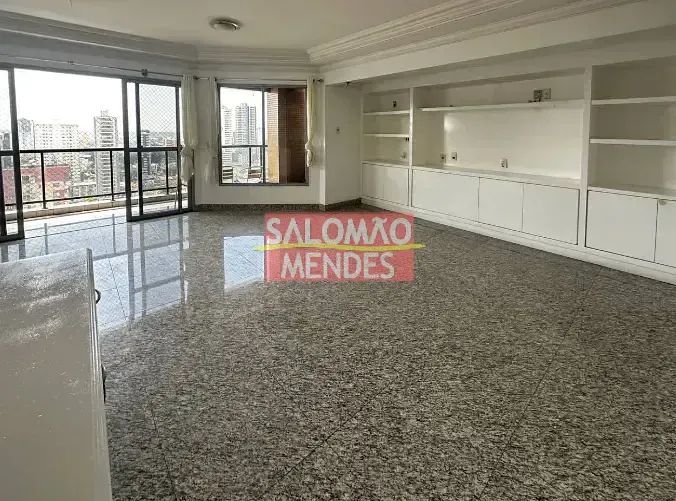 Apartamento em Nazaré para alugar com 190 m² e 3 suítes