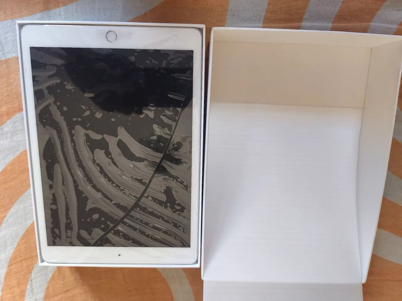 IPAD 8° GERAÇÃO 128G - Foto 2