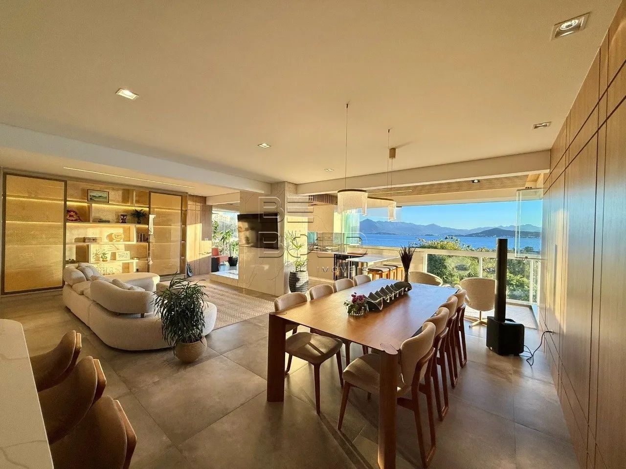 Apartamento frente mar com 5 dormitórios no Abraão - Foto 5