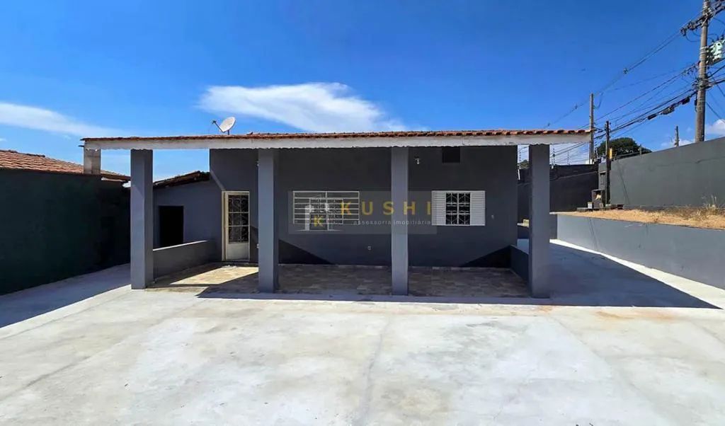 Casa à venda em Valinhos, Vila São Luiz, com 2 quartos, com 124 m²