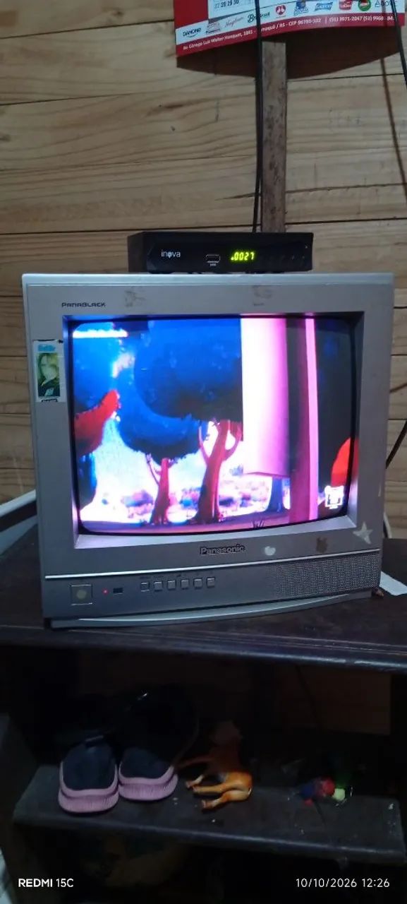 Tv 14 polegadas com conversor funciona tudo. - Foto 2