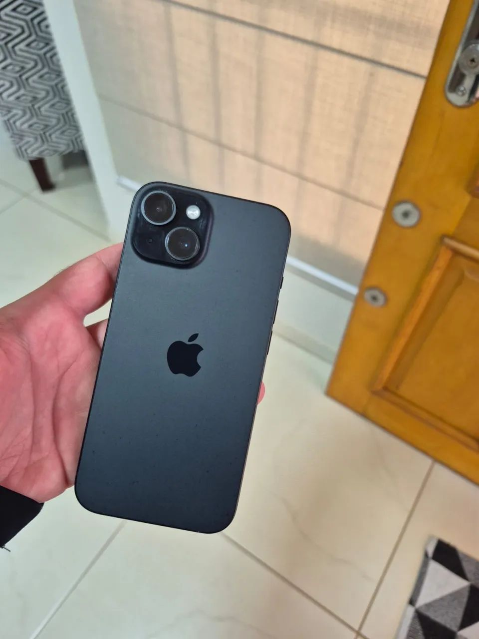 iPhone 15 - 128GB - Foto 3
