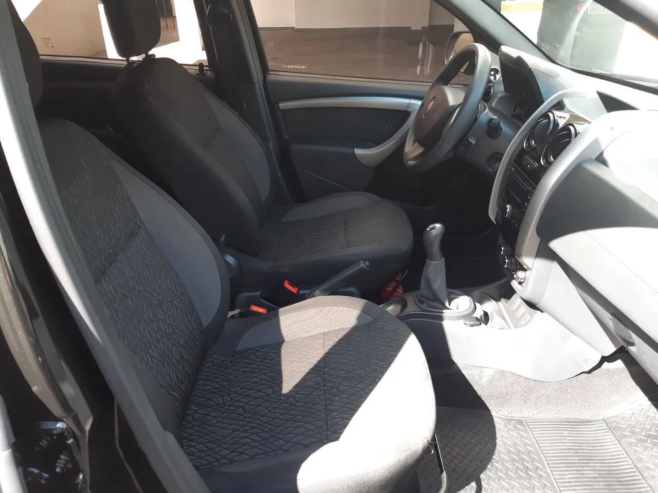 Renault Duster Expression 1.6 Hi-flex 16V Mec. 2016 - Foto 4