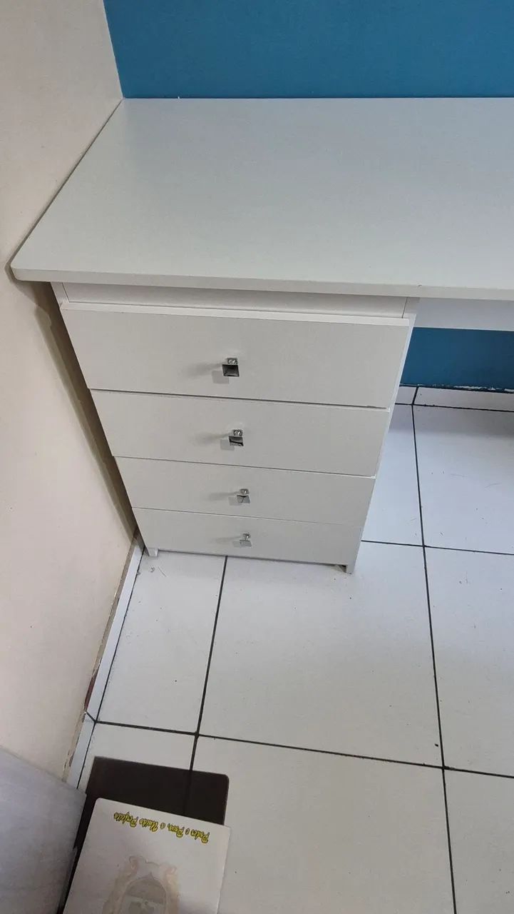 Escrivaninha em MDF - Ótimo estado  - Foto 5