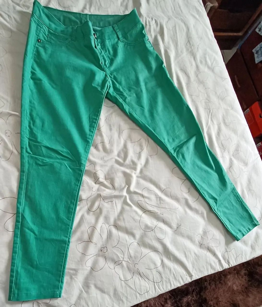 Roupas brechó G  GG 42 44 - Foto 2