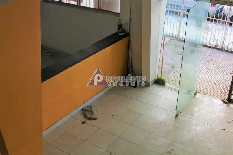 Prédio comercial com cerca de 800m² em Humaitá - Foto 4
