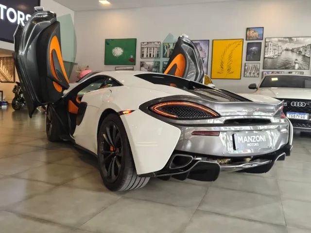 McLaren 540C Coupe 3.8 Bi-Turbo V8, foto 4 de 19