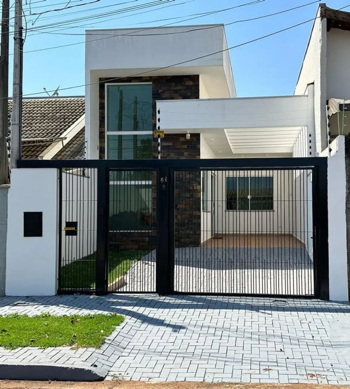 Térrea para venda possui 125 metros quadrados com 3 quartos
