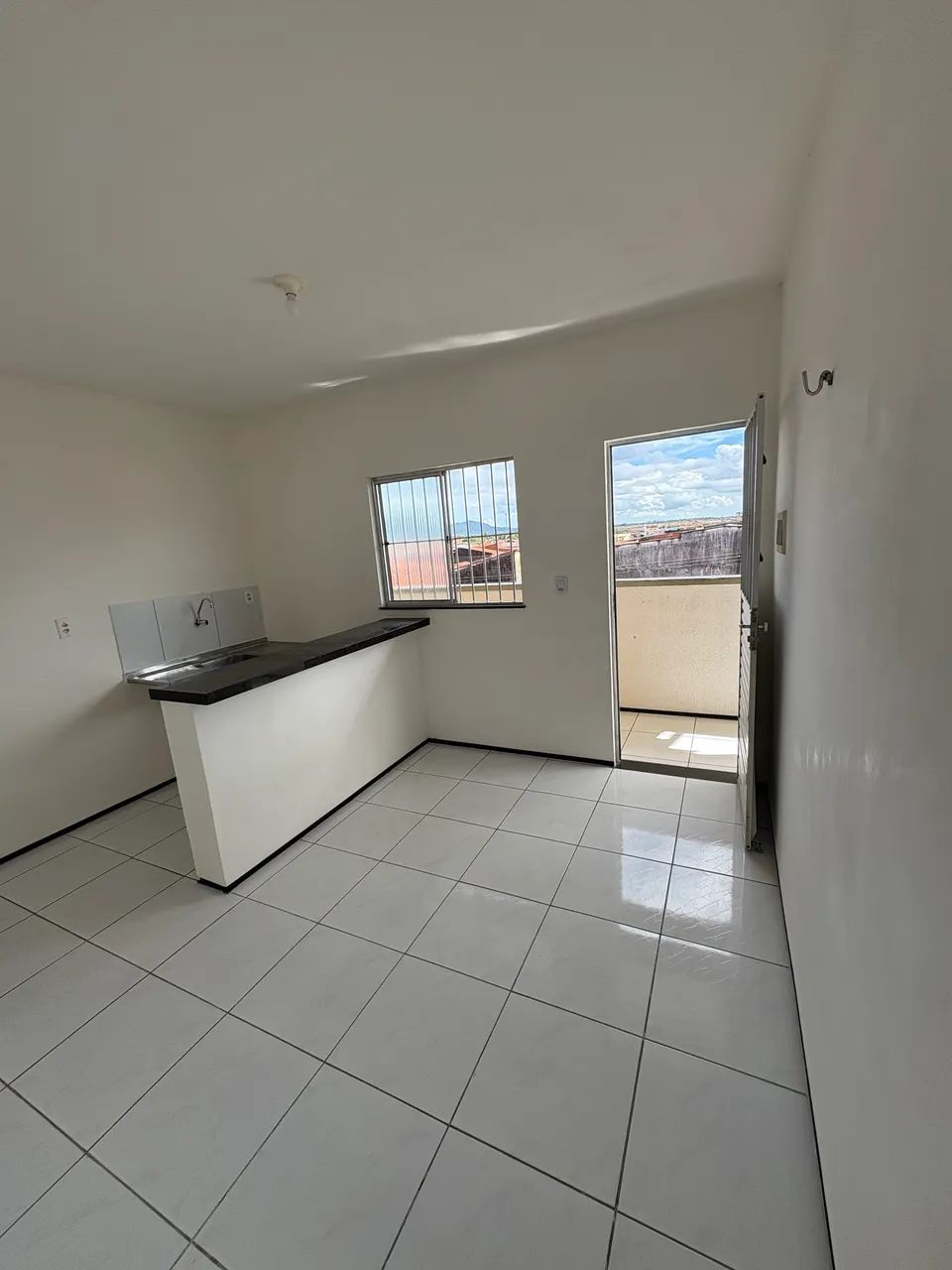 Aluga se Apartamento bem ventilada no Maracanaú