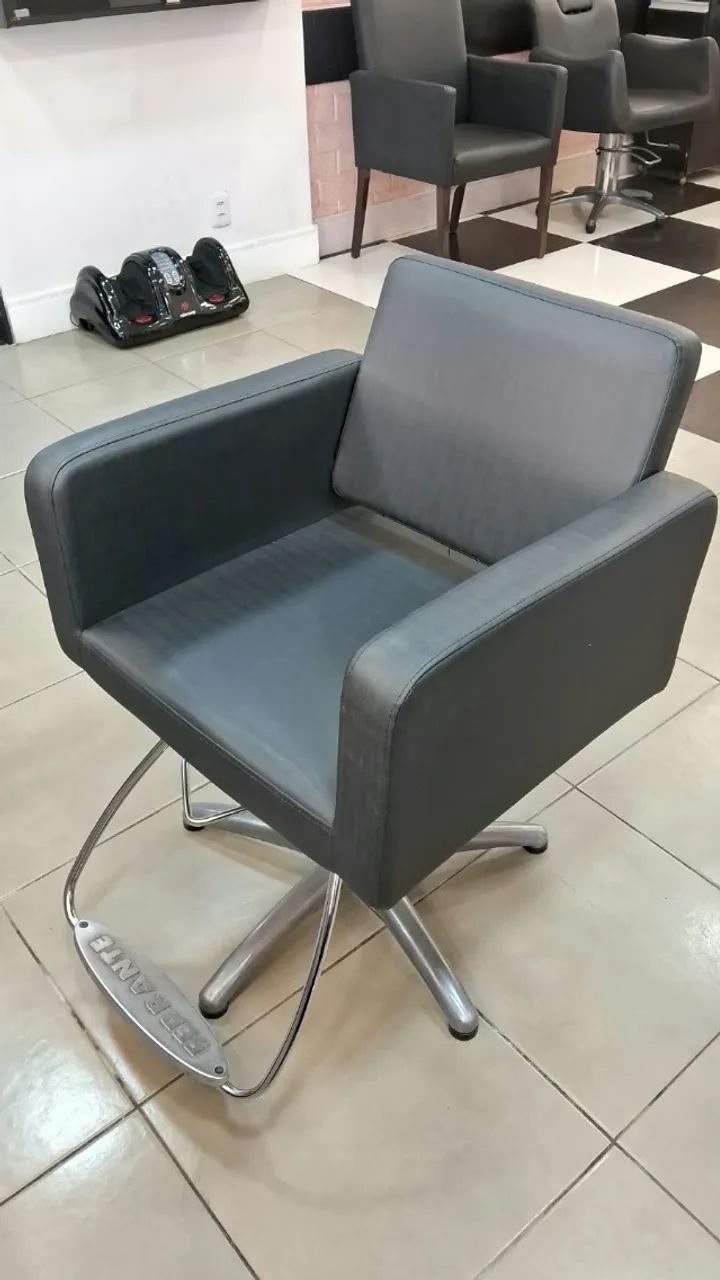 Cadeiras de cabeleireiro 