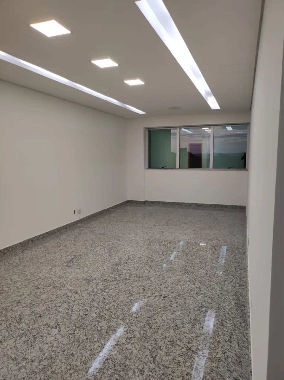 Sala Comercial-Nova Lima MG  - Foto 4