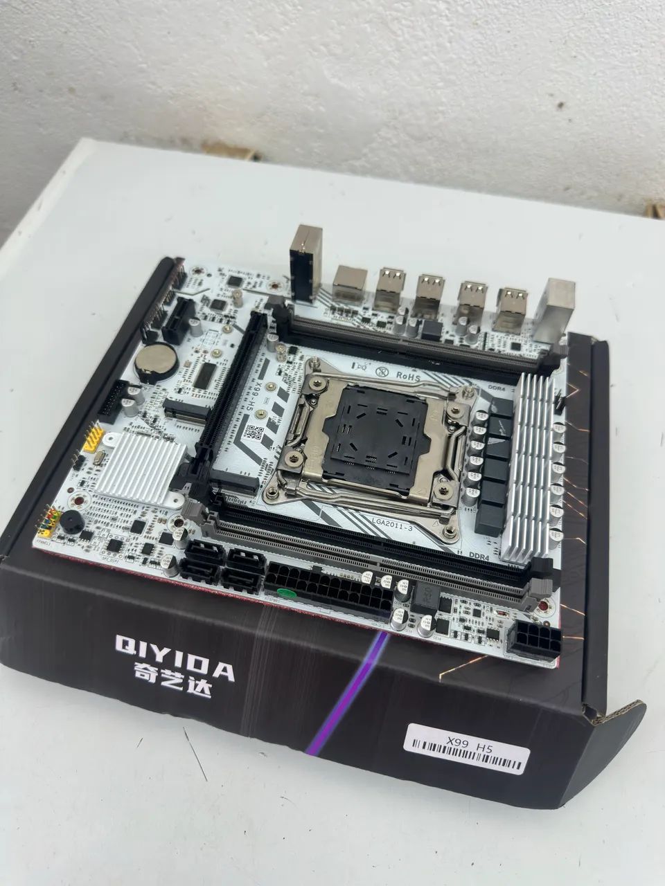 Placa mãe x99 QIYIDA  - Foto 2