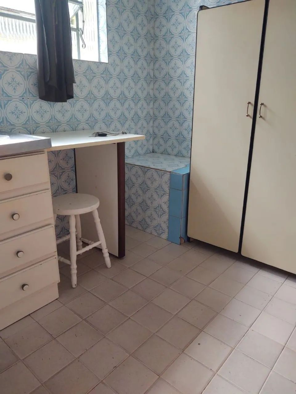 Alugo quarto mobiliado - Foto 3