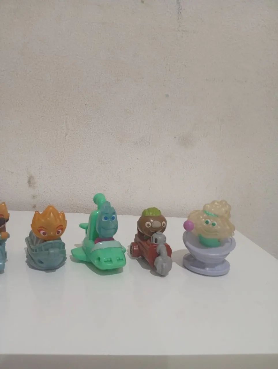 Lote elementos da Disney Pixar  - Foto 4