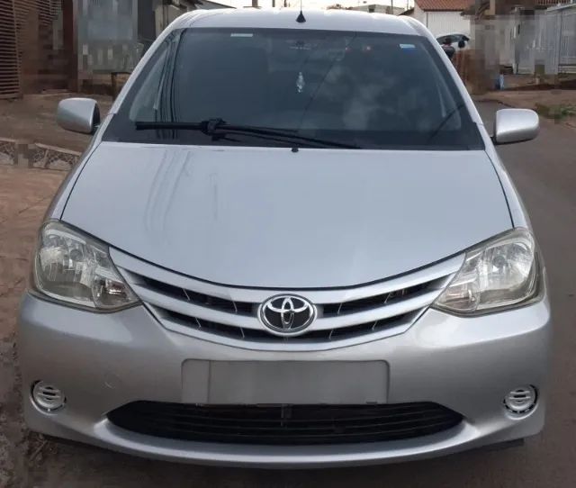 Toyota Etios ETIOS XS 1.3 Flex 16V 5p Mec. 2013