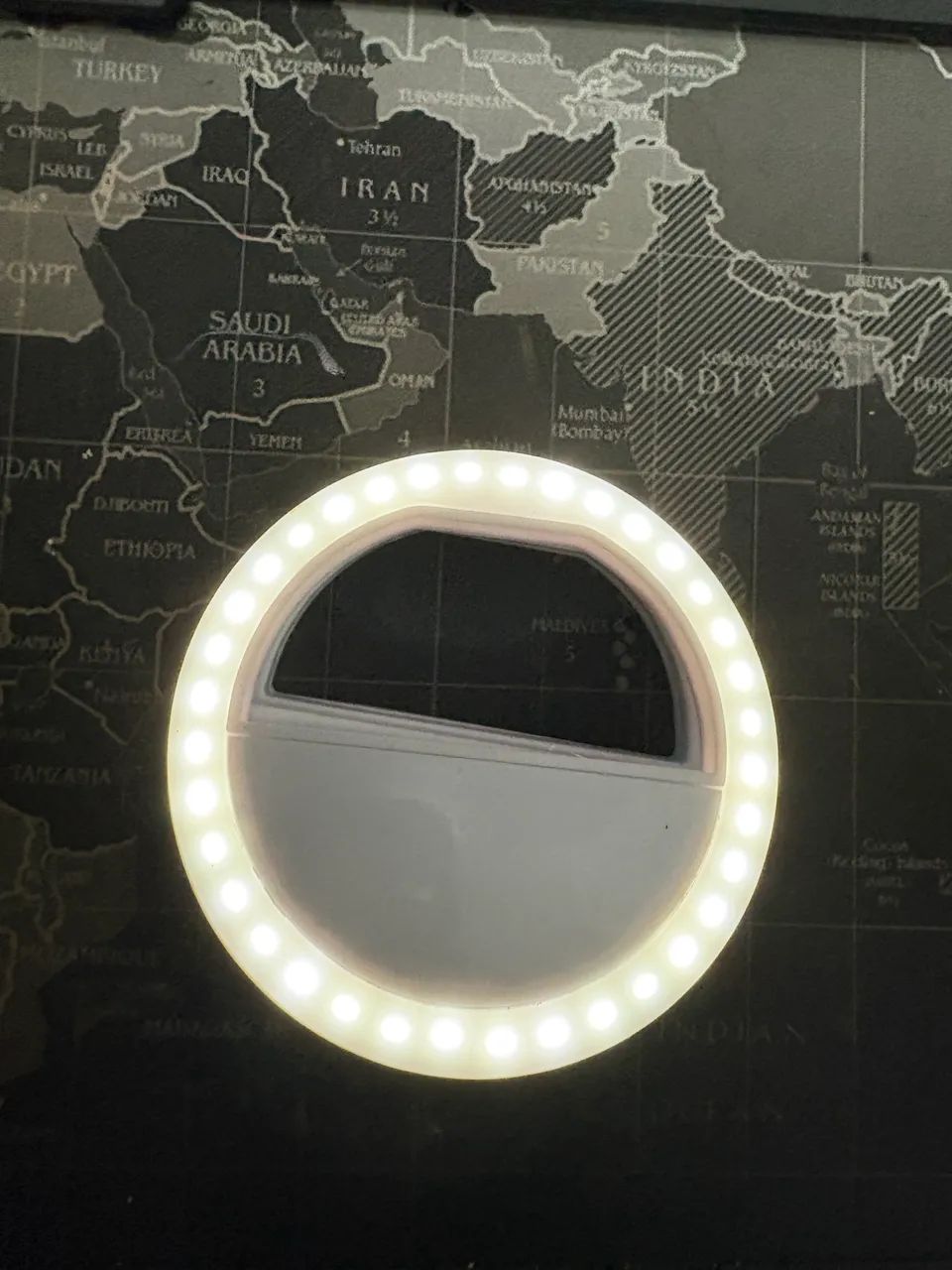 Ring light para celular com 9 cm de diâmetro  - Foto 3