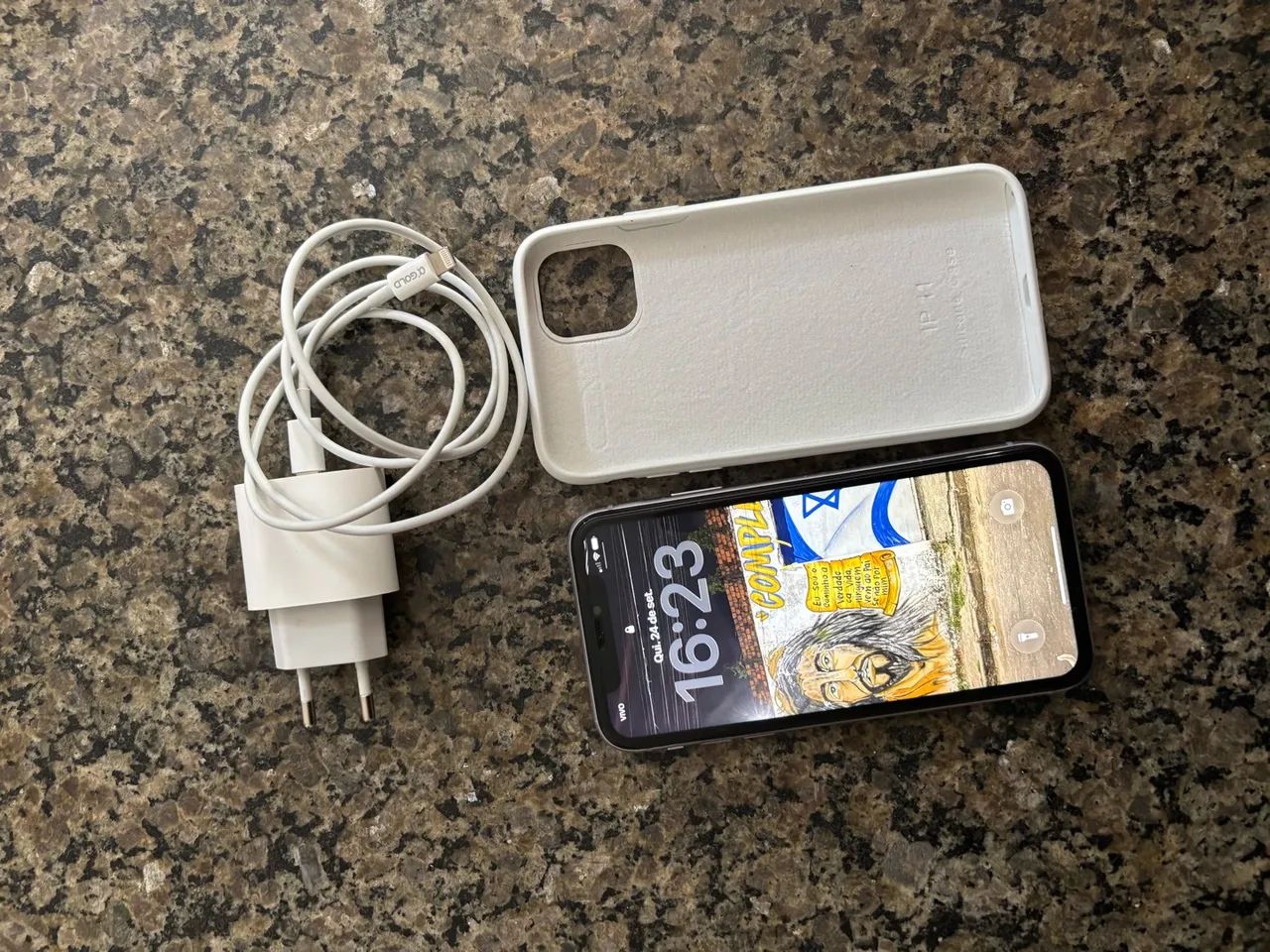 iPhone 11 - Foto 3