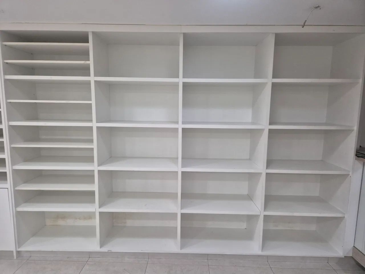 Armário para loja em MDF - Foto 2