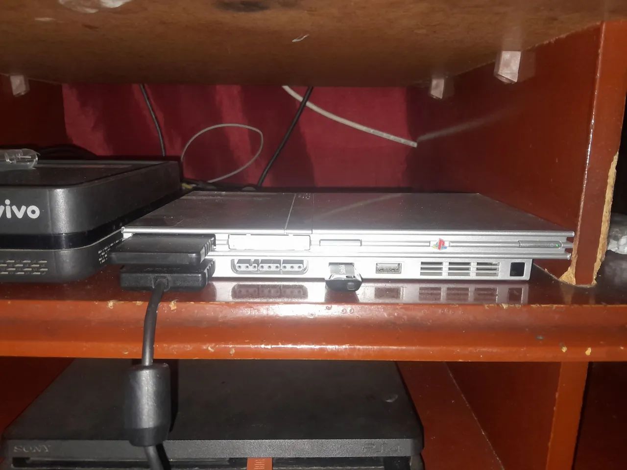 Ps2 prata com 2 controles 