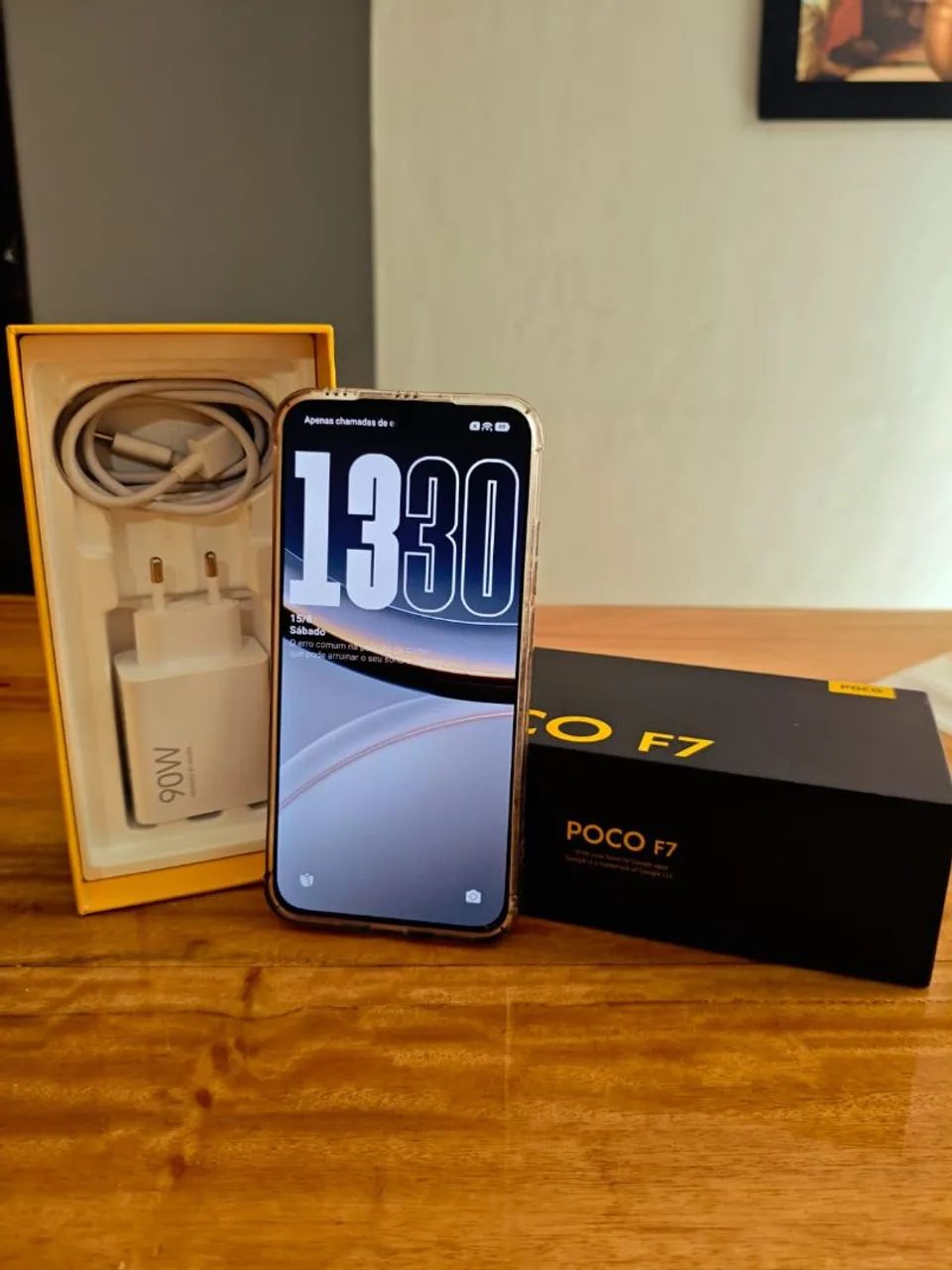 Poco F7 512gb + 12gb ram SEMINOVO!!