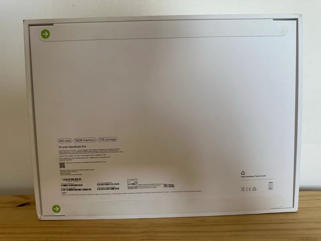 MacBook Pro M5 14.2 1TB SSD  - Foto 2