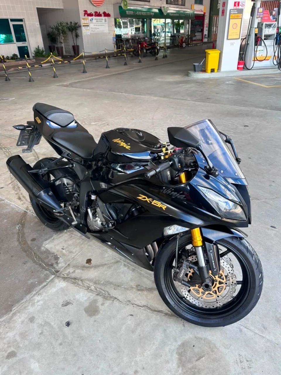 Kawasaki Zx-6r 636cc 2014 - 1521418138 | OLX