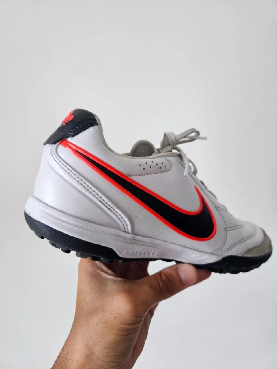 美品 NIKE TIEMPO LIGERA PRO TF サイズ26.5㎝ Chuteira Nike Tiempo Ligera Pro TF - 40 BR - 26.5cm - Calçados